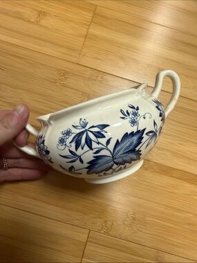 WindsorWate hand engraved blue flower small handle bowl